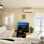 Holiday home Tranquility Cove *