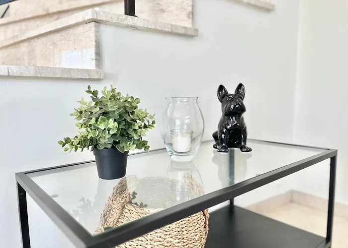 בית נופש Tranquility Cove לרנקה